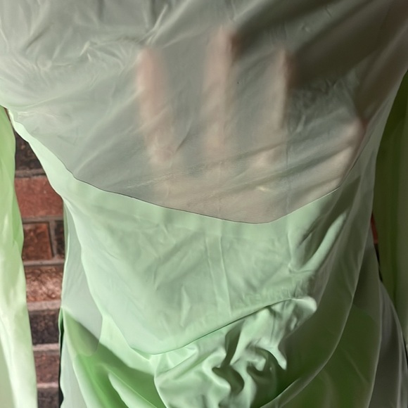 Women's Light Green Long Sleeve Athleta Top - Picture 5 of 6